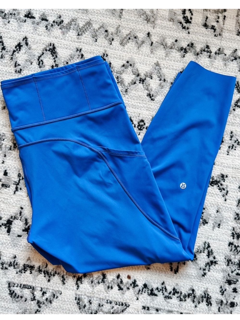 Lululemon Fast and Free HR Non Reflective Leggings | 18 - Picture 2 of 10
